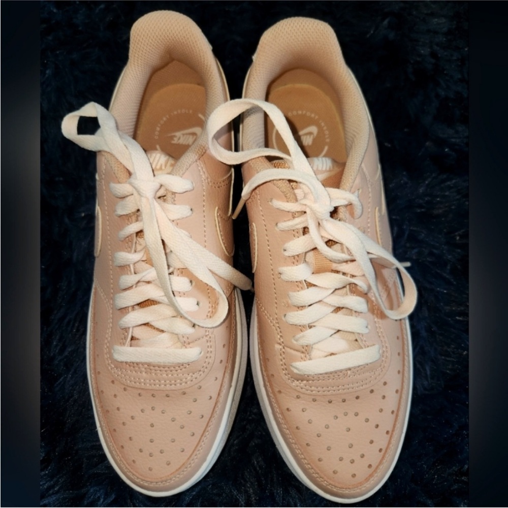 Womens nike court vision light pink sneakers size 9